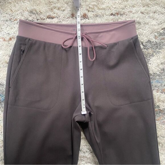 Athleta Hermosa High Rise Activewear Pants 2020 - Picture 10 of 16